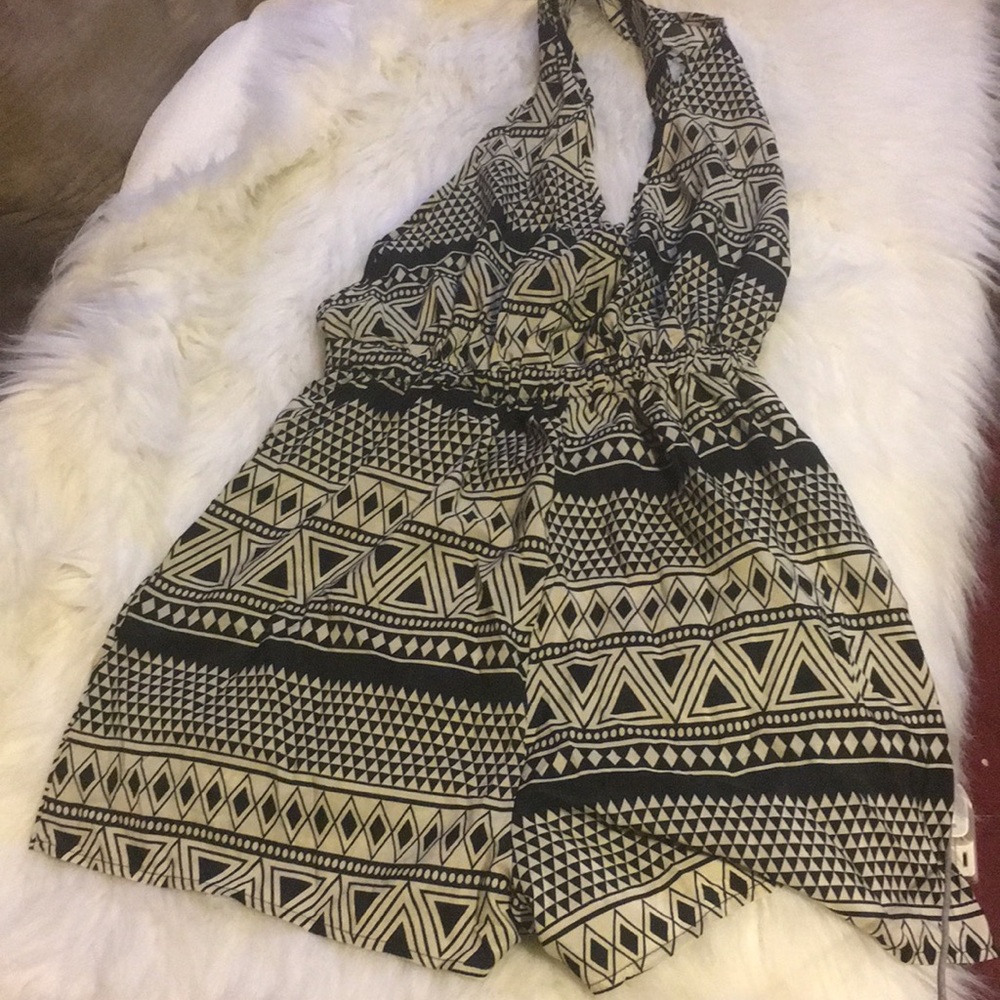 Reverse romper